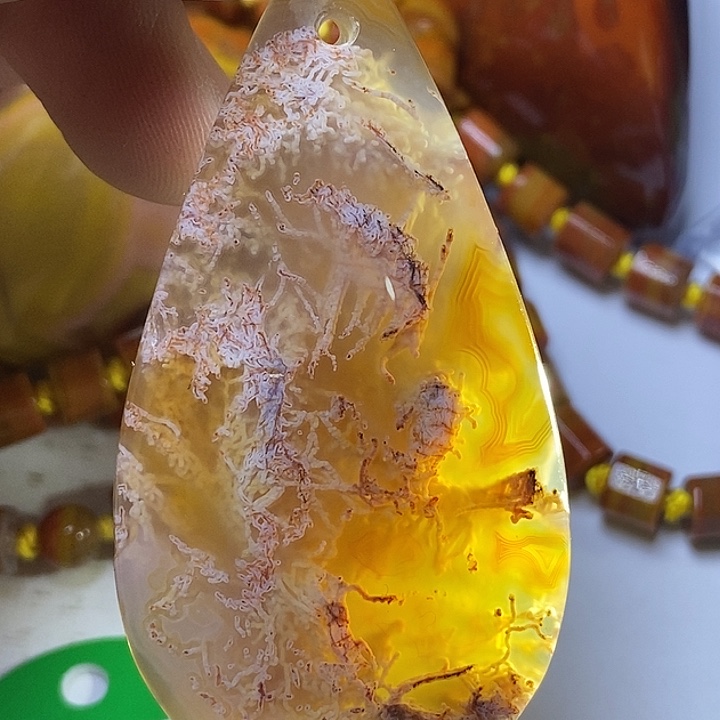 玛瑙/玉髓颈饰未镶嵌