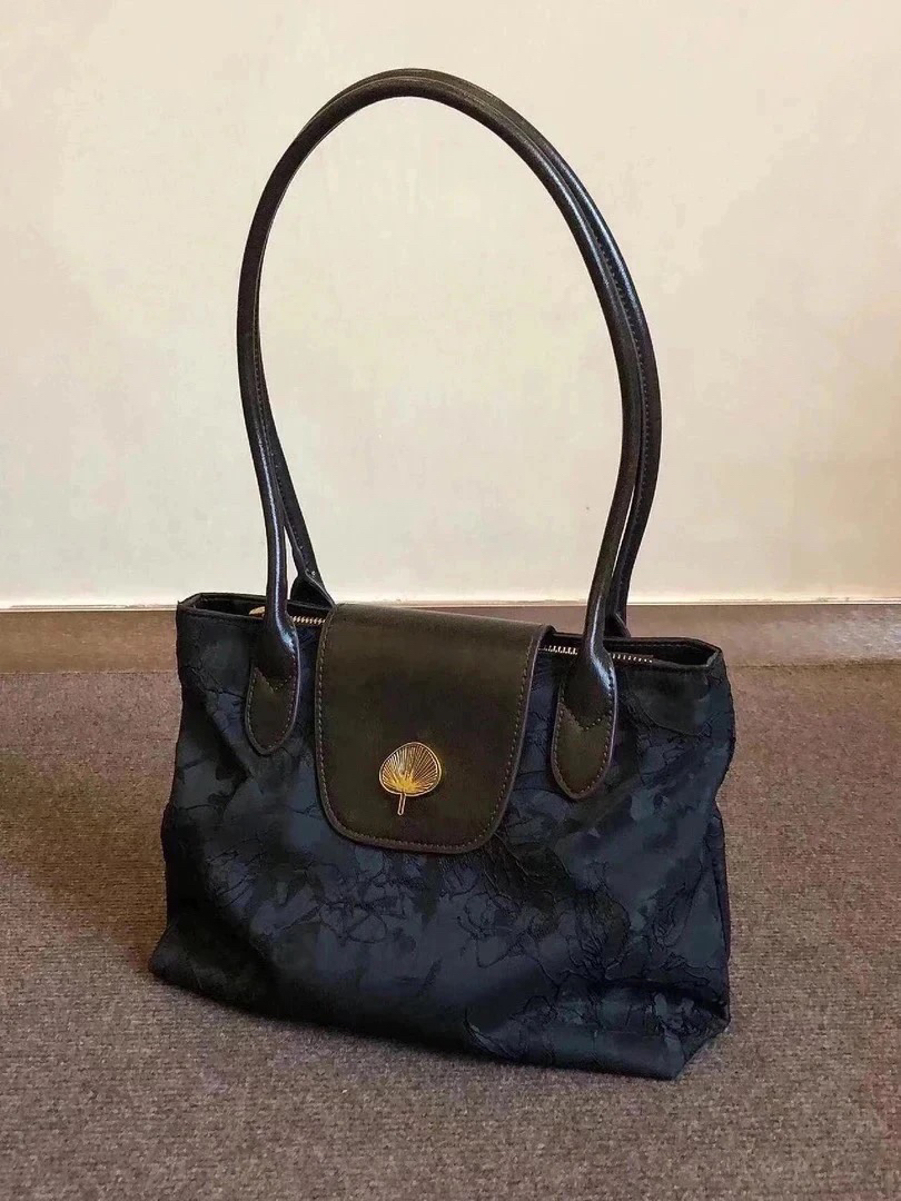 601到630复古女包