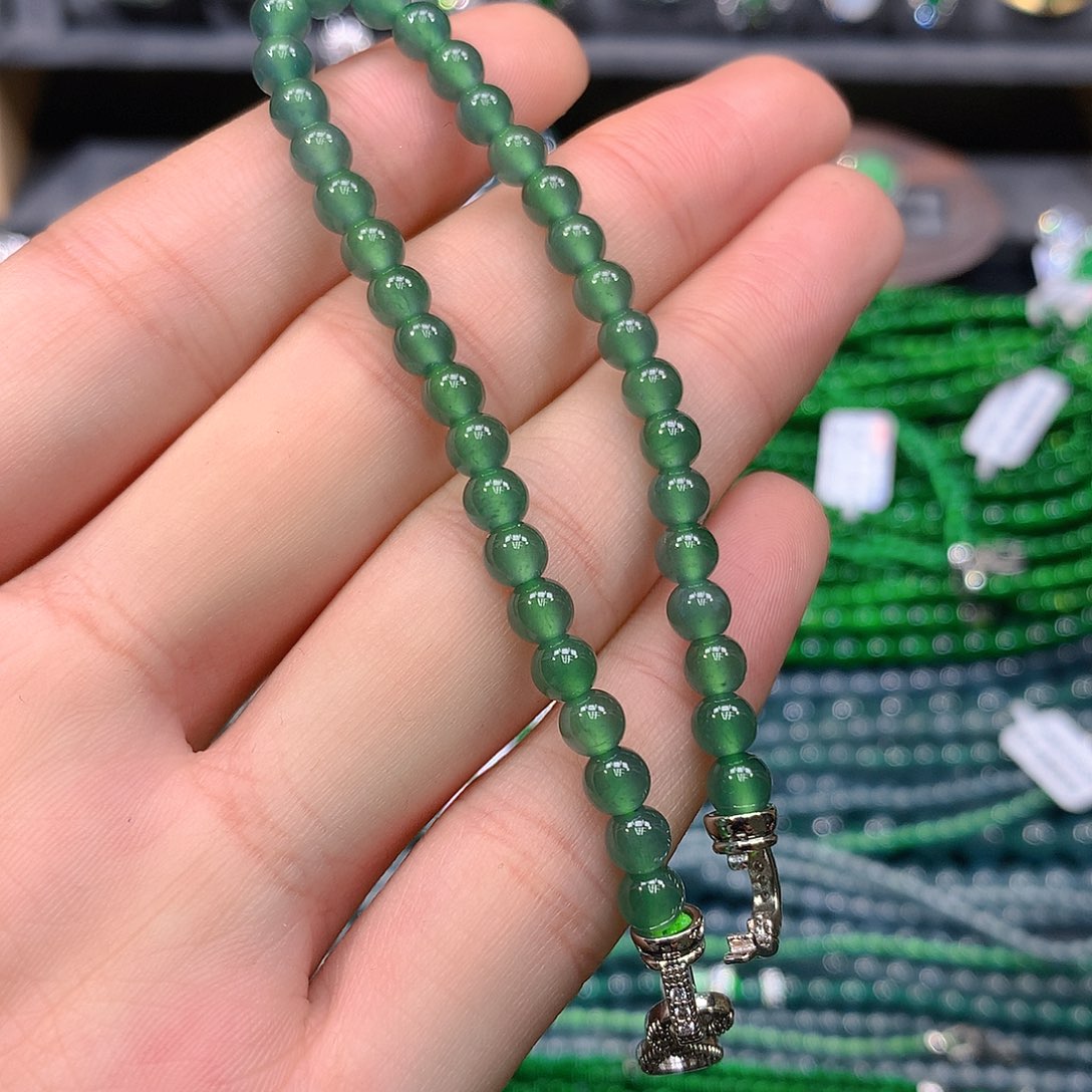 翡翠戒指未镶嵌天然翡翠