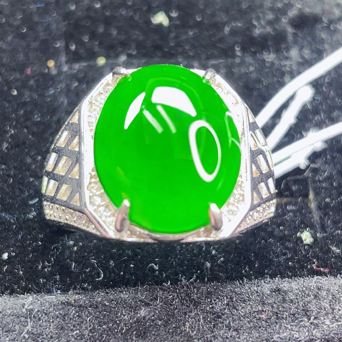 翡翠未镶嵌颈饰63