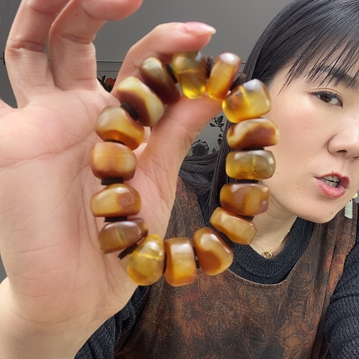 蜜蜡手串未镶嵌手串