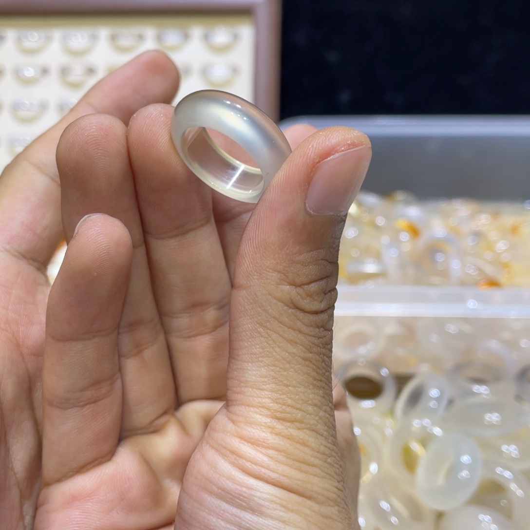 玛瑙/玉髓未镶嵌戒指11号港14