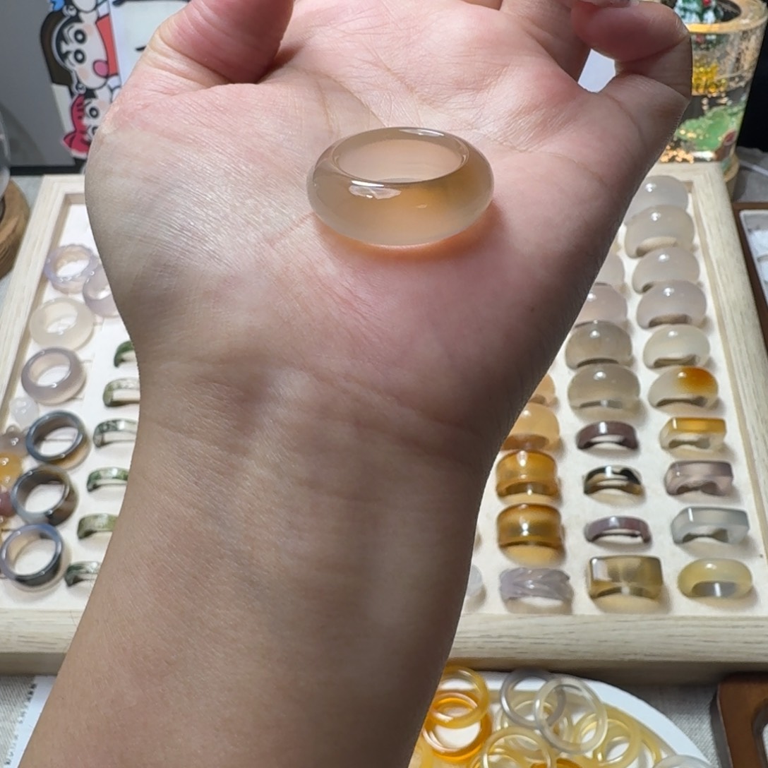 未镶嵌戒指玛瑙/玉髓840港17.5