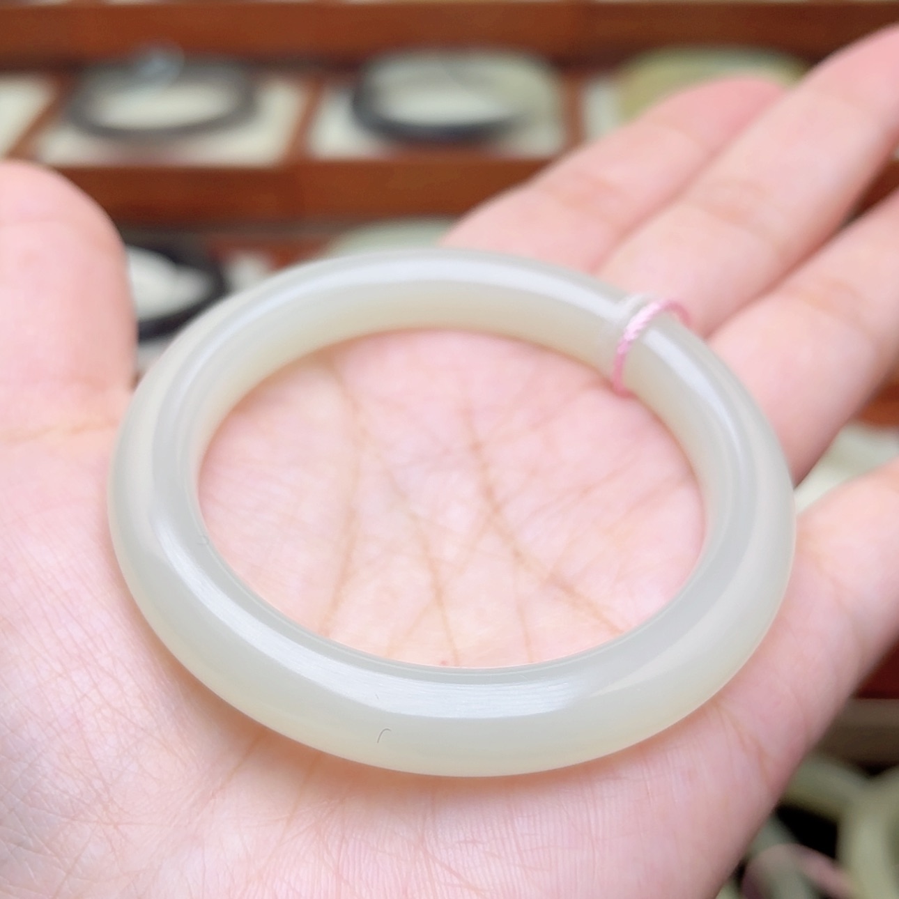 【闪购商品】和田玉手镯未镶嵌