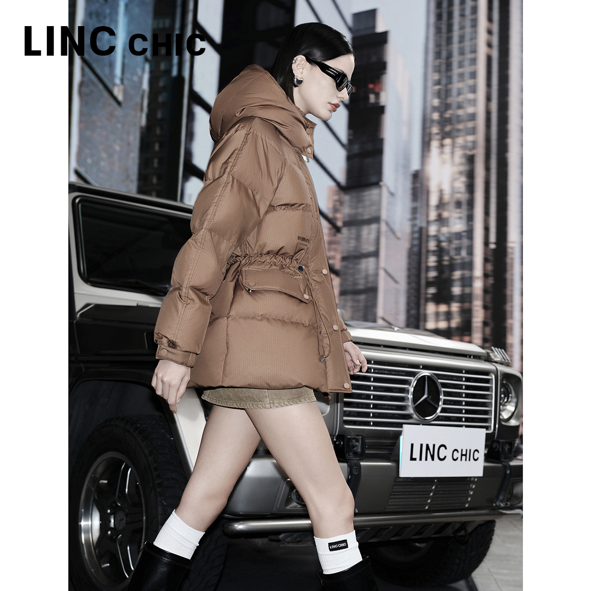 LINCCHIC金羽杰短款连帽鸭绒收腰面包服羽绒服女装秋冬Y23802320