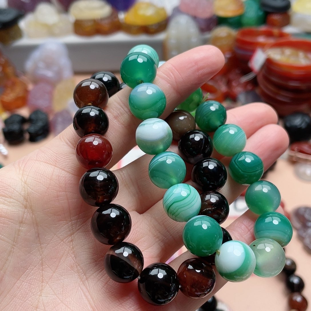 玛瑙/玉髓颈饰合金静***?