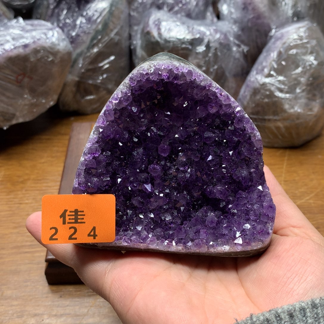水晶大型摆件（非配饰）未镶嵌
