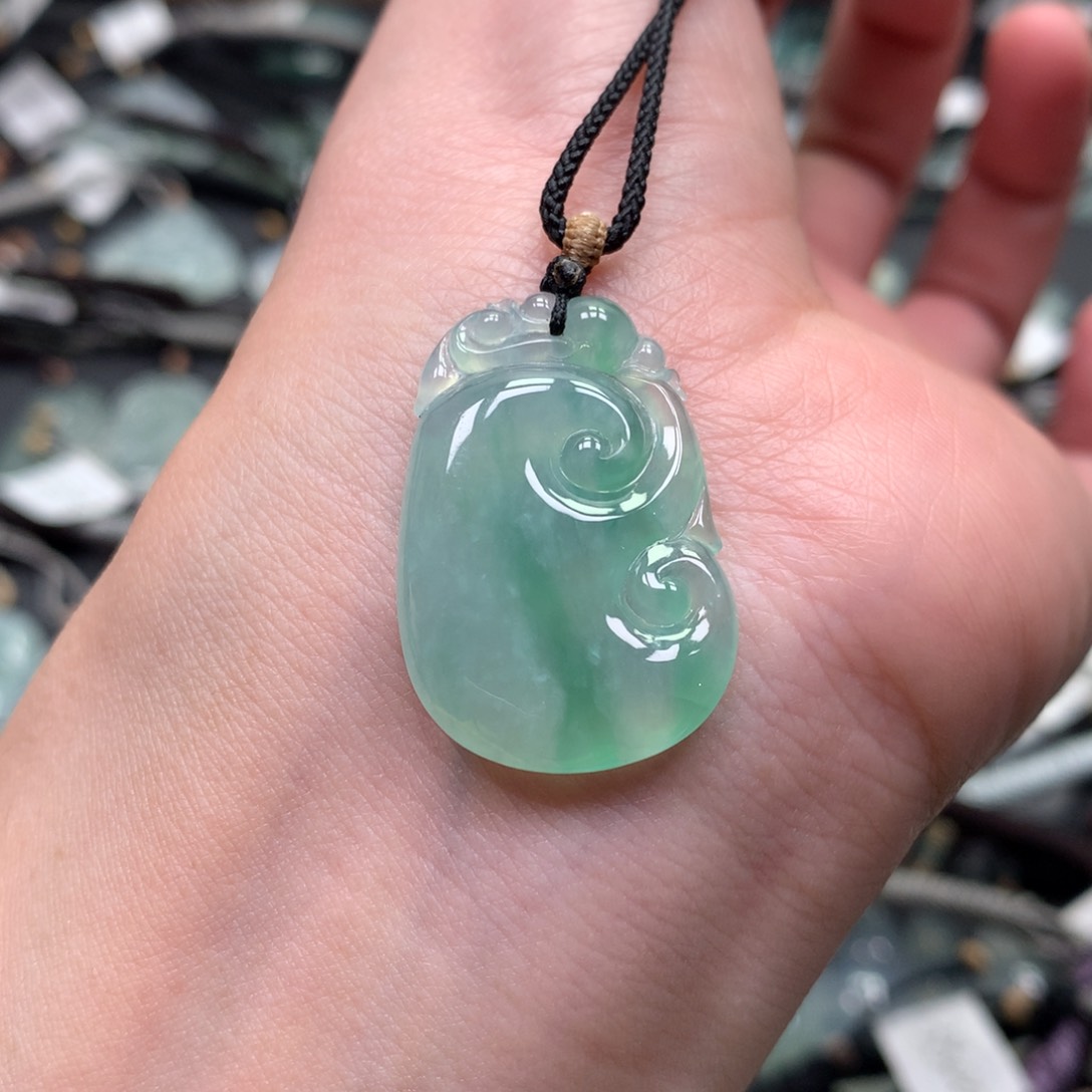 翡翠颈饰未镶嵌00000000000