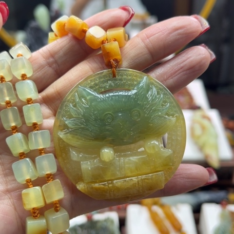 岫玉挂件未镶嵌挂件