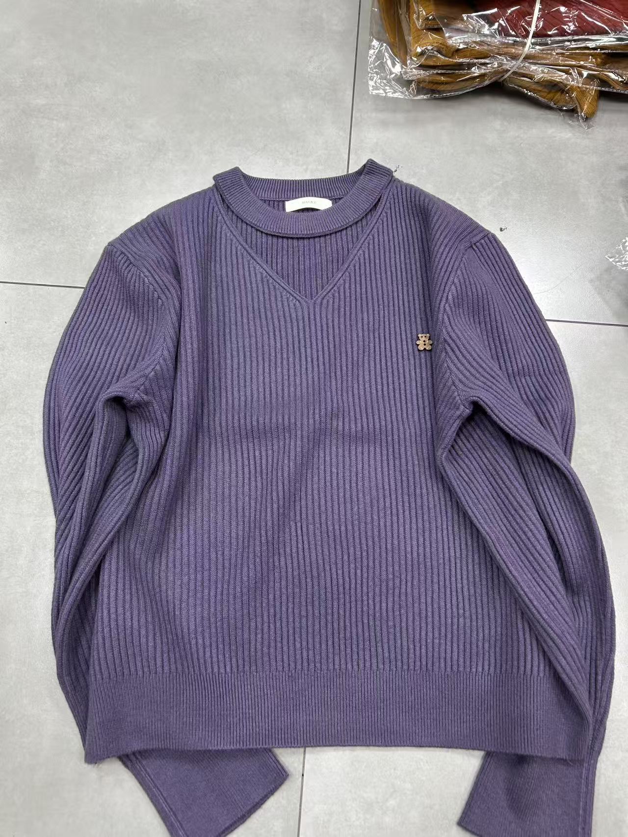 66223 新款挂脖设计毛衣