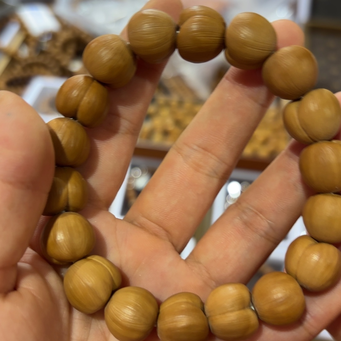 12屁桃猴头手串全品精选