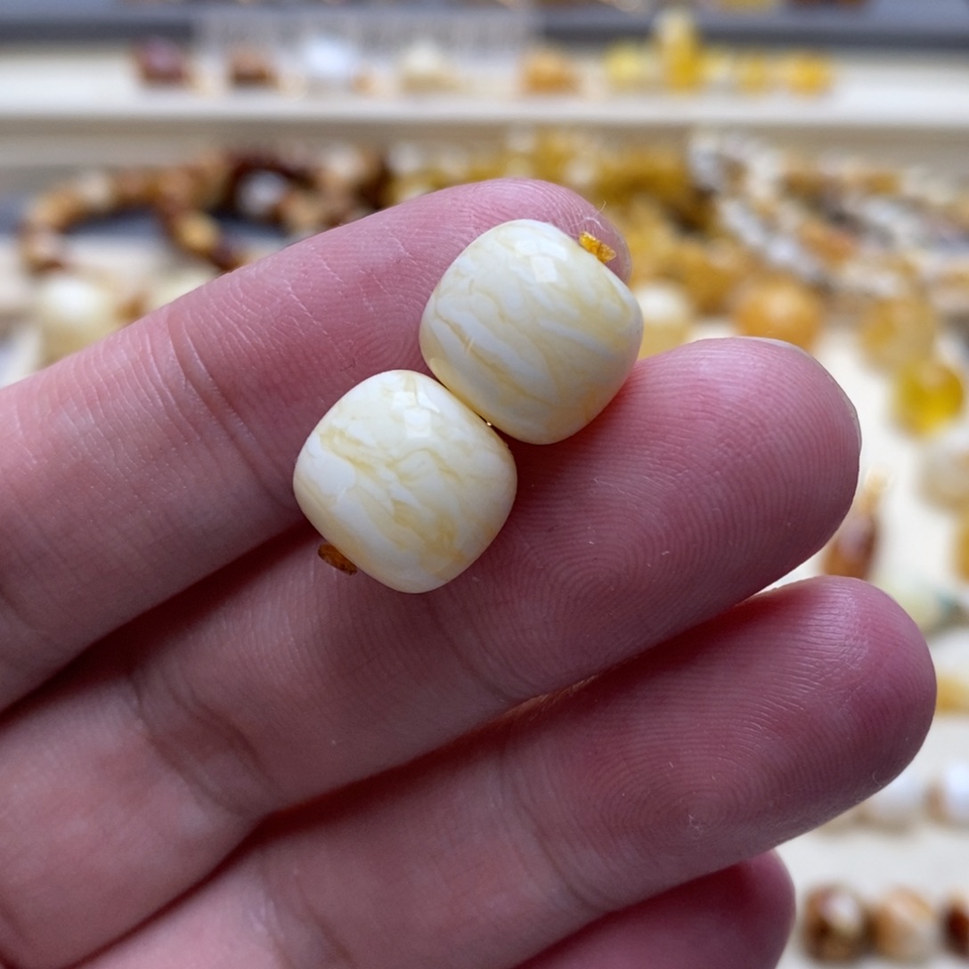 琥珀未镶嵌珠宝奇石12+瓷白虎皮千层妖花老型同料对珠
