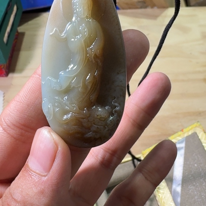 和田玉（糖玉）未镶嵌挂件