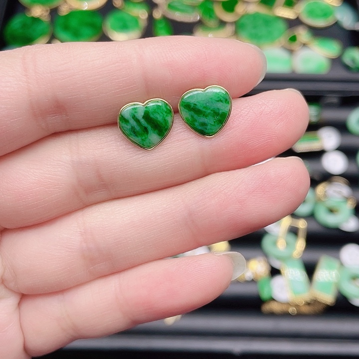 翡翠耳饰18K金镶嵌天然翡翠