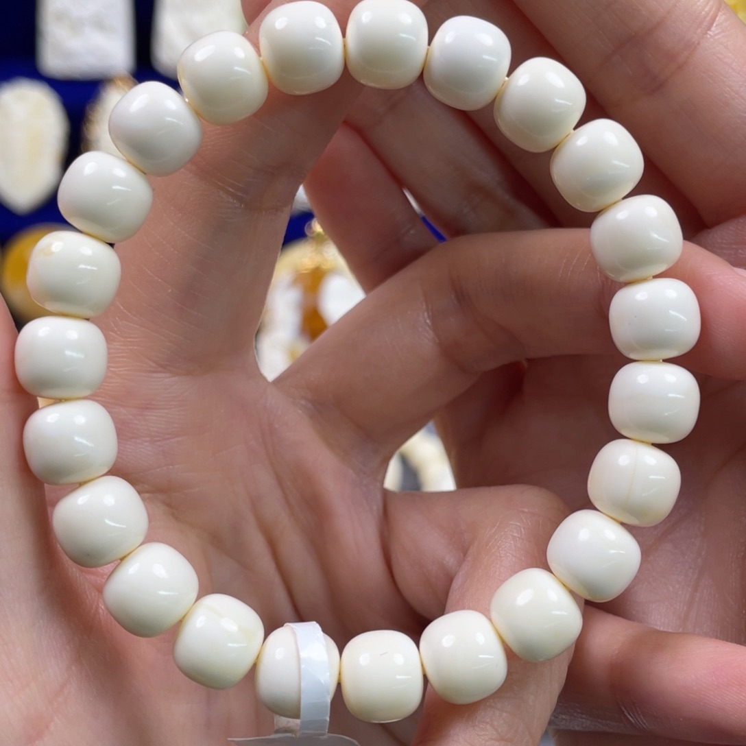 蜜蜡裸石未镶嵌琥珀蜜蜡