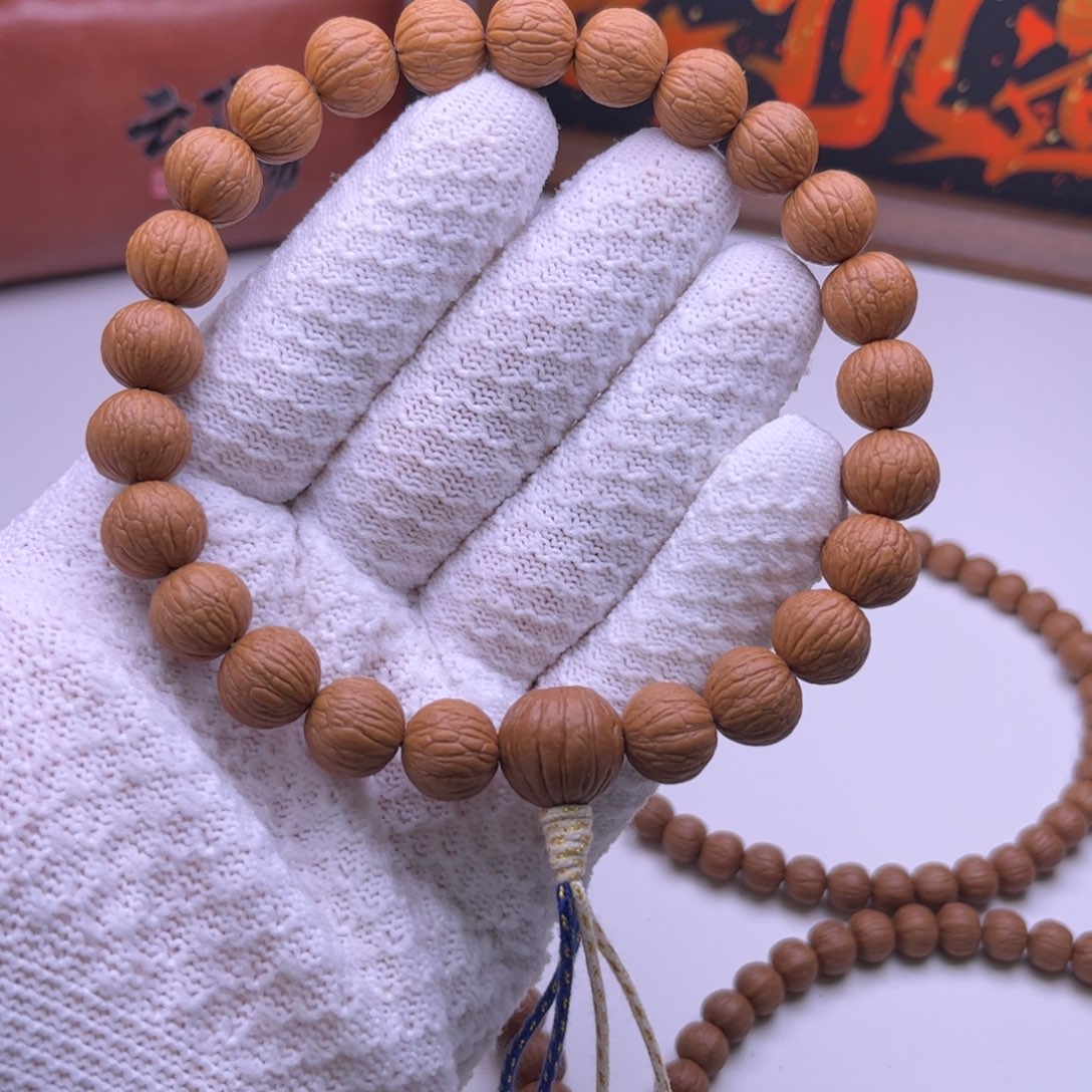 猴头核桃吊坠13.1凤羽