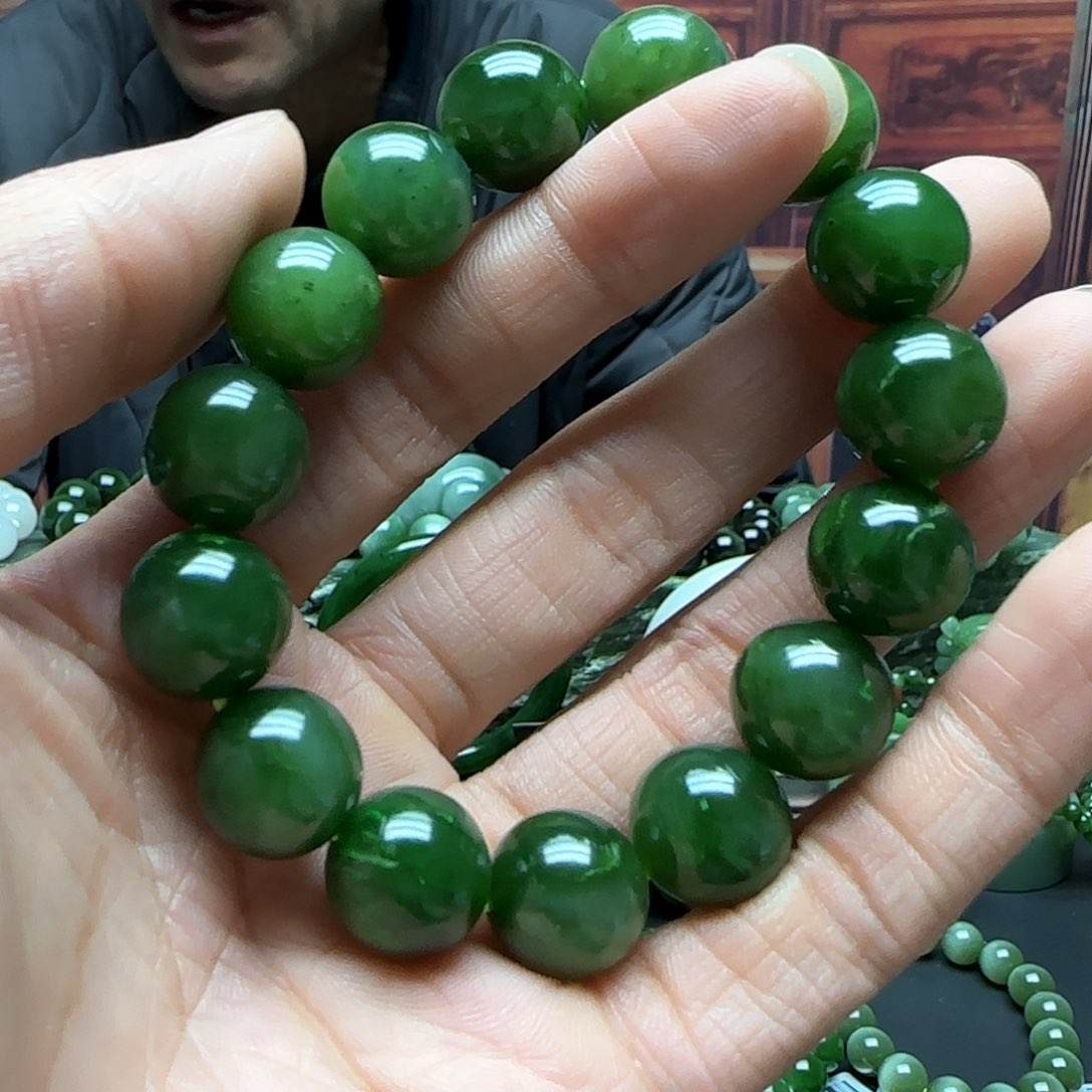 和田玉手串未镶嵌