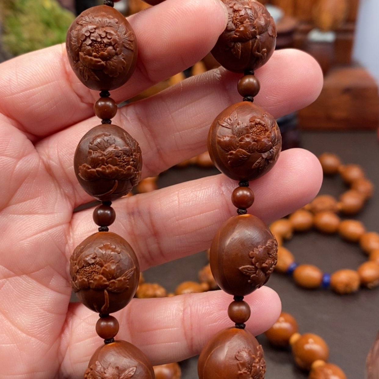 【闪购商品】橄榄核吊坠花开富贵