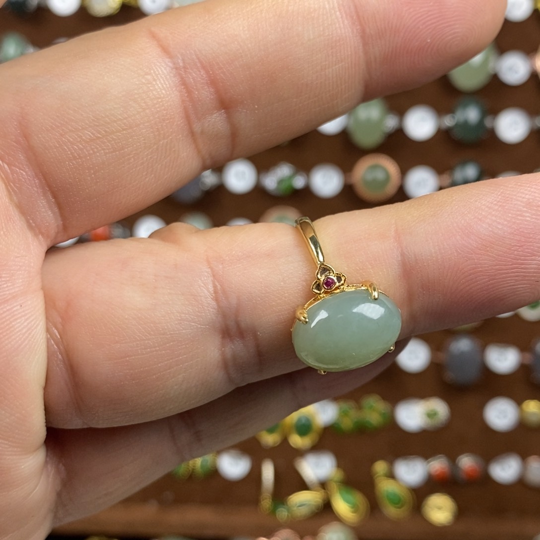 和田玉（青白玉）戒指合金