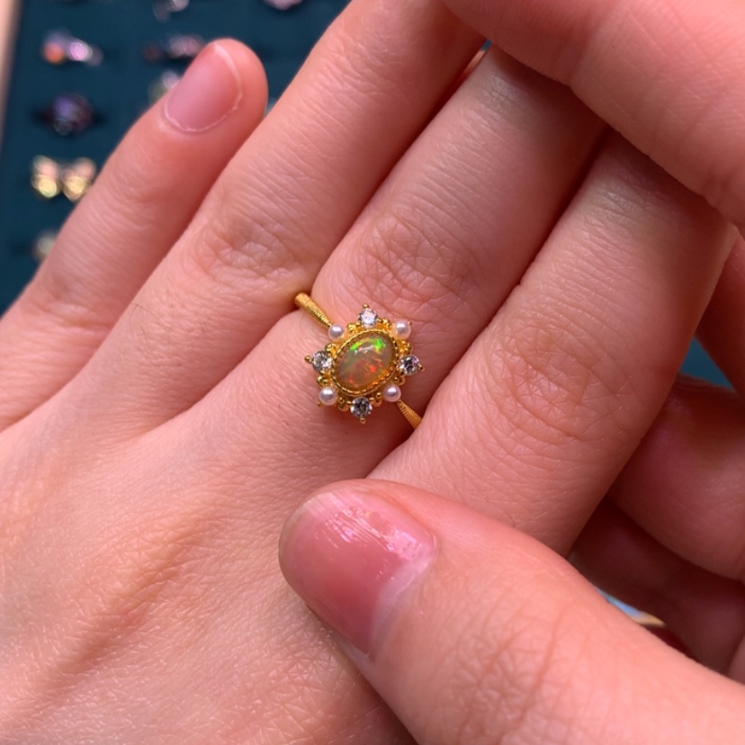 【闪购商品】欧泊戒指款式银S925镶嵌紫****O