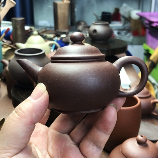 茶壶紫砂半手内推水平