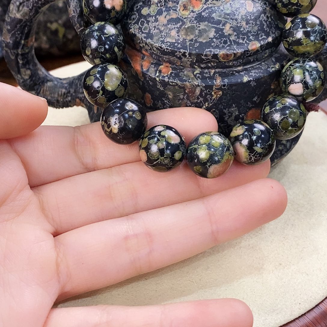 奢上奢精品梅花玉