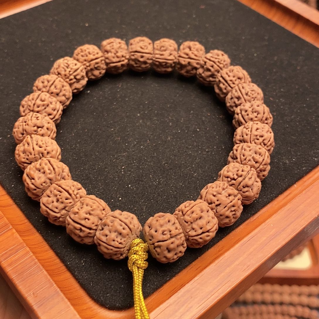 金刚菩提把件龙切树王单圈