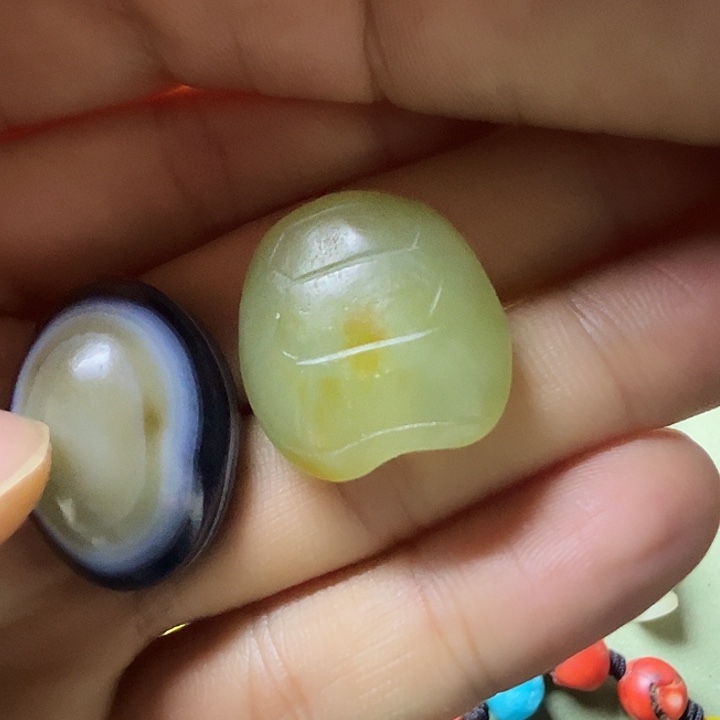 用***6和田玉未镶嵌珠宝半成品