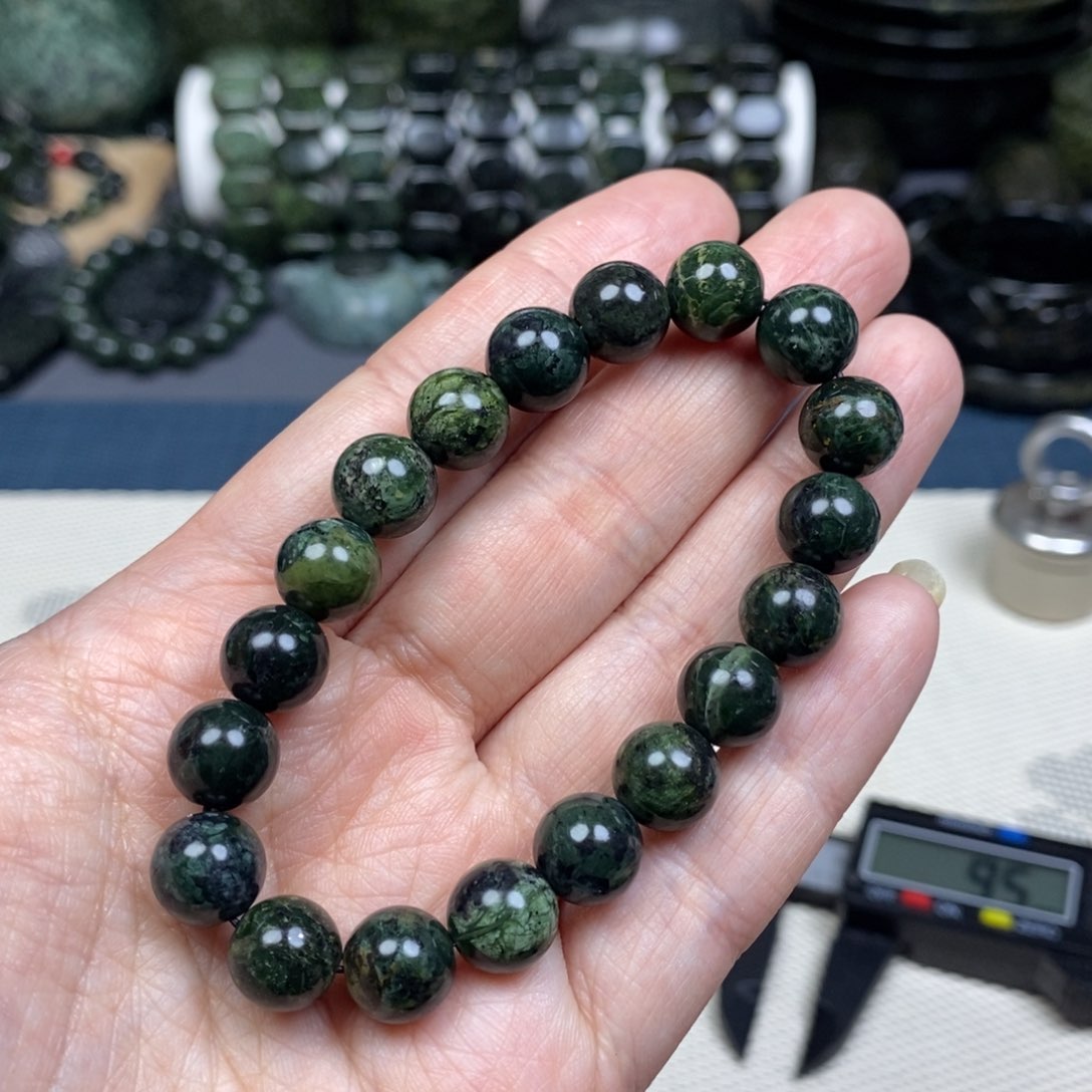蛇纹石玉手链未镶嵌10mm，19颗
