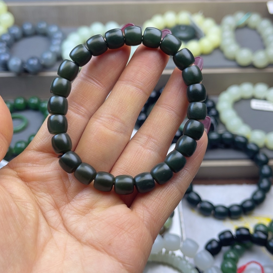 和田玉手链未镶嵌