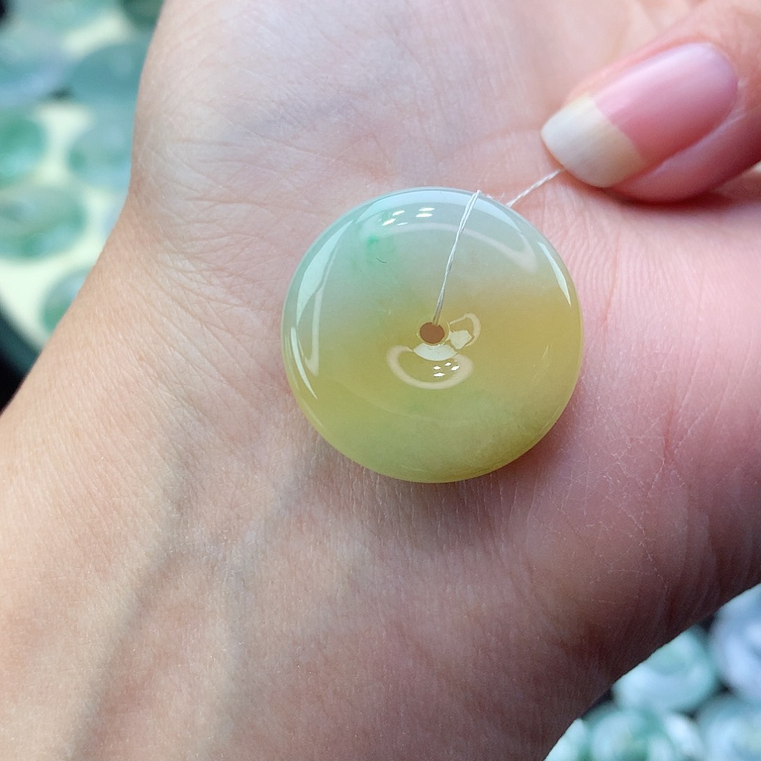 翡翠颈饰未镶嵌34尺寸22.4-5.8