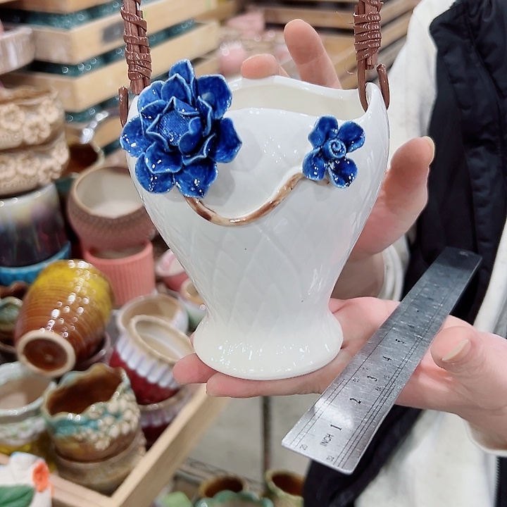 有孔.凑满10元发货多肉陶瓷花盆！