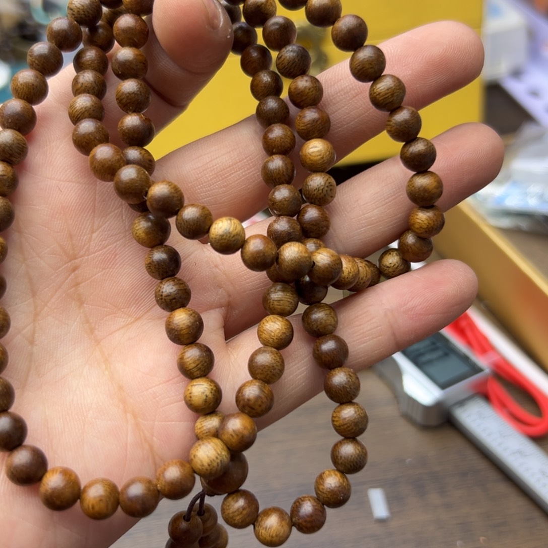 阴沉木108卡7链子5