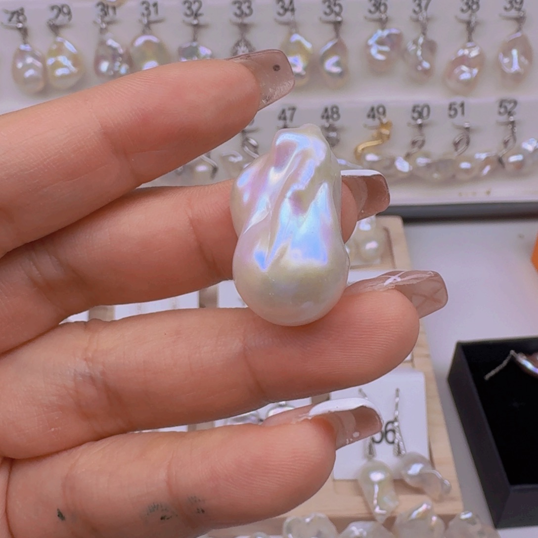 淡水珍珠银S925镶嵌颈饰