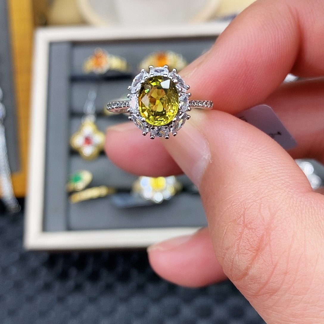 石榴石银S925镶嵌戒指