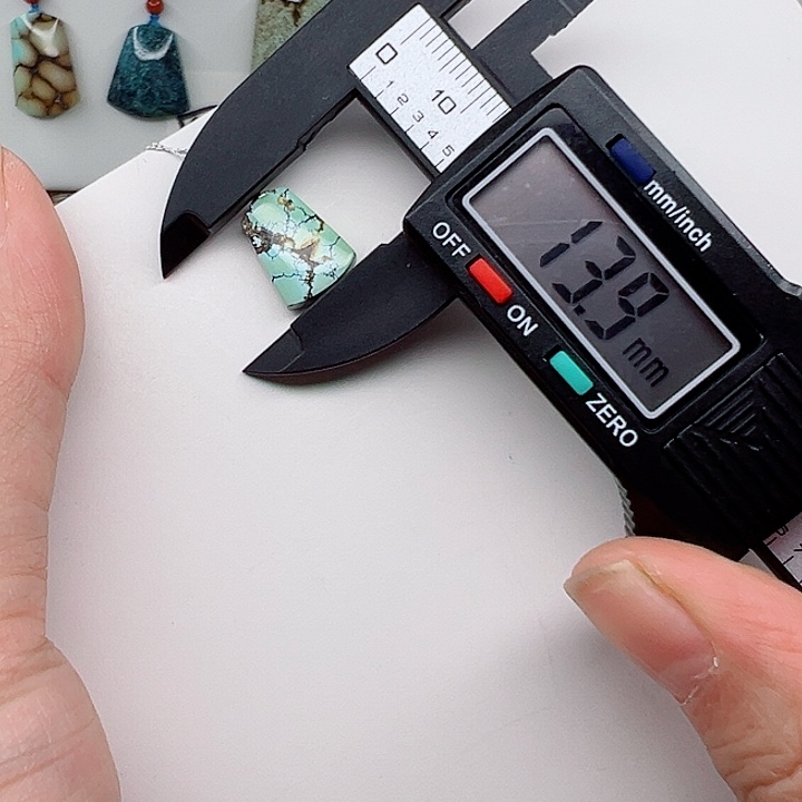 南红玛瑙颈饰未镶嵌