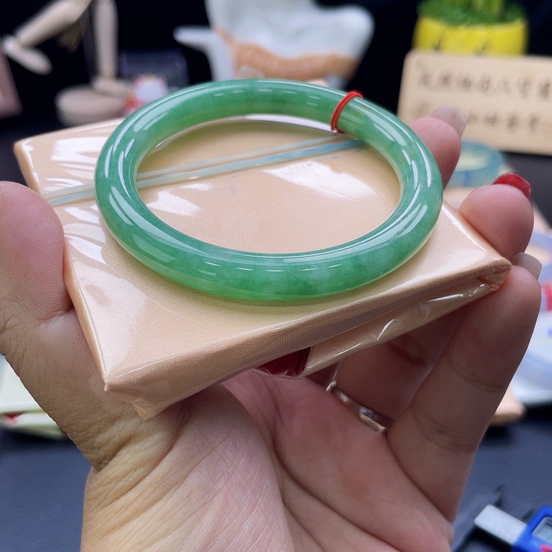 未镶嵌手镯翡翠9号