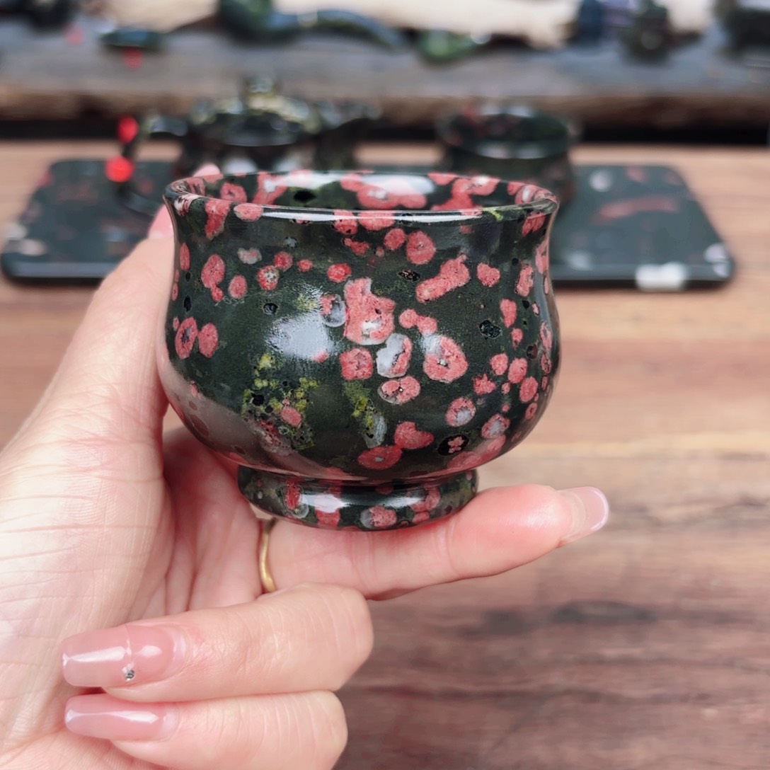 天**缘康能美玉瓷安山玉