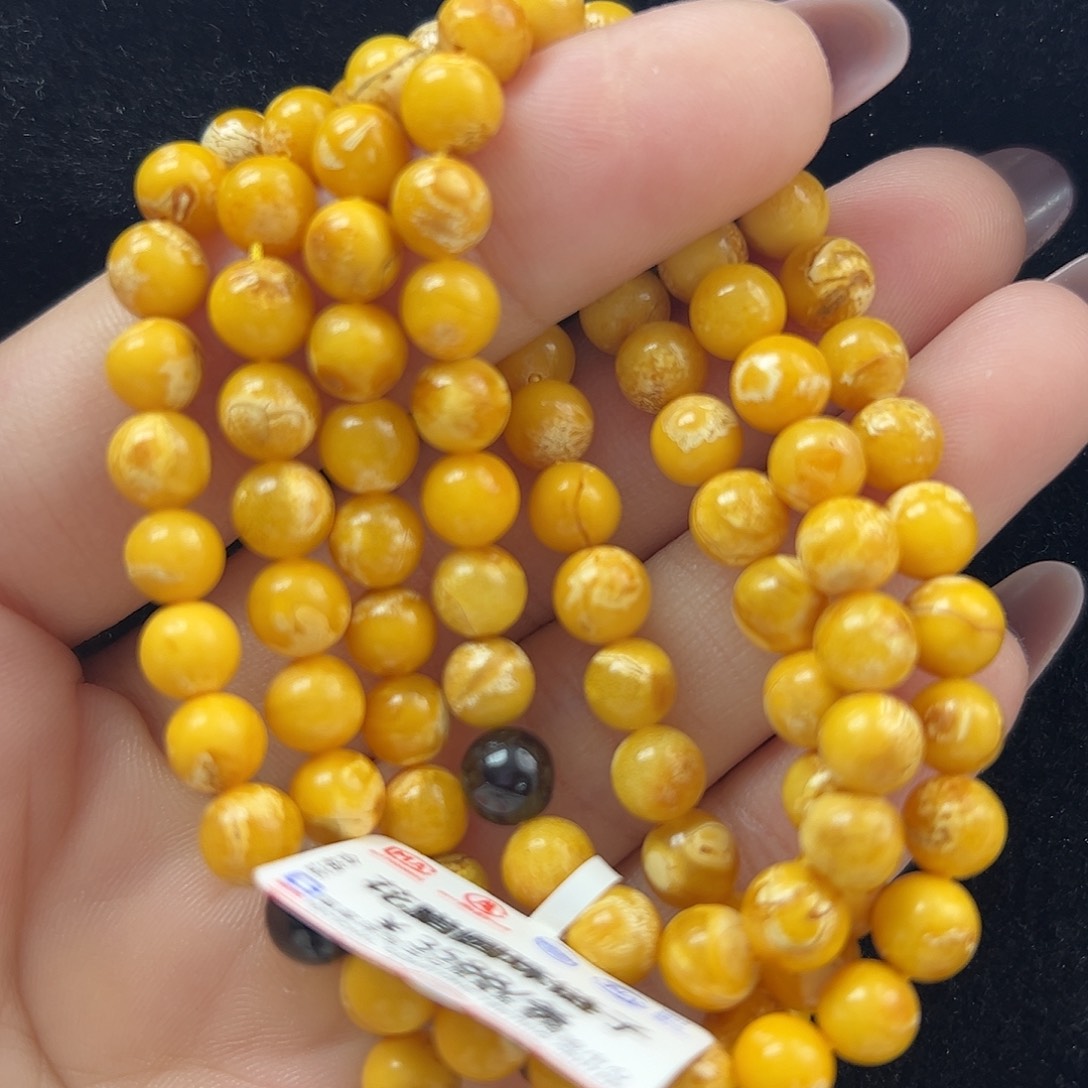 未镶嵌琥珀珠宝奇石