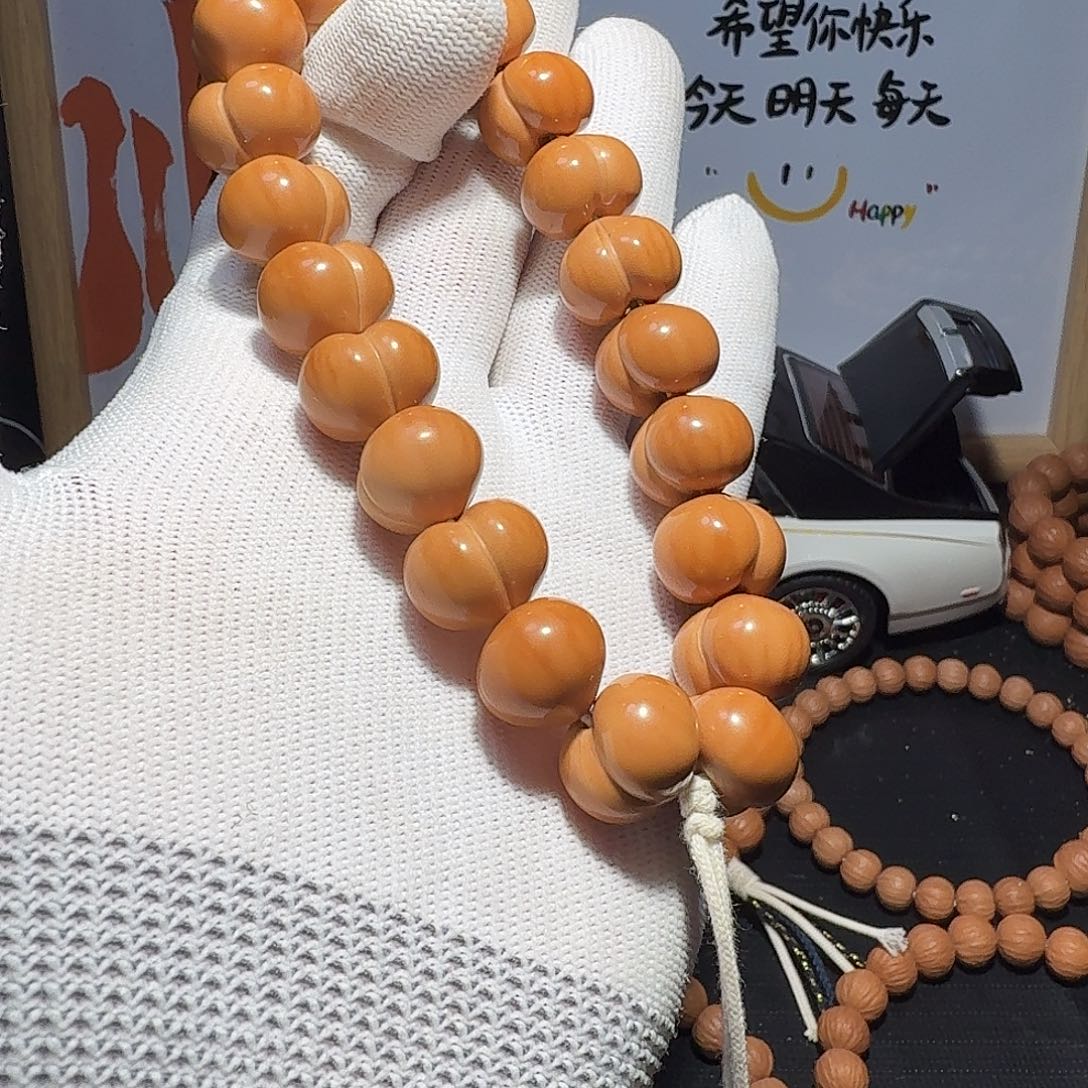 -***达核桃原皮原色原生态屁桃手持16