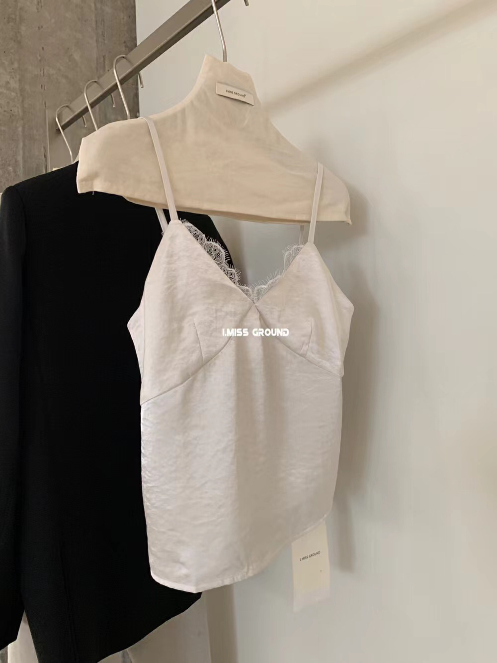 imiss@3018 蕾丝吊带法式高级感内搭短款上衣 7-5