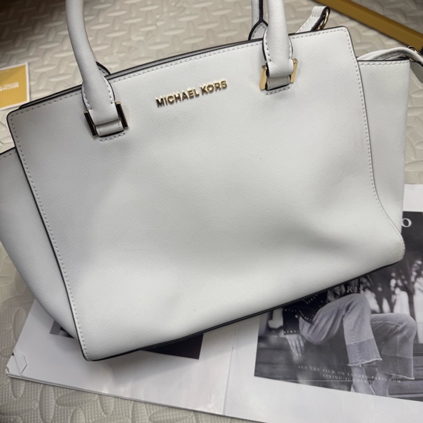 99新 MICHAEL KORS/迈克高仕 大麦中古/mk白色手提斜挎包/女士