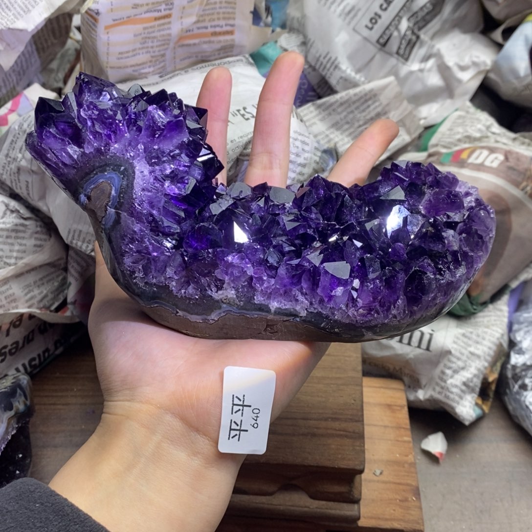 水晶未镶嵌珠宝半成品