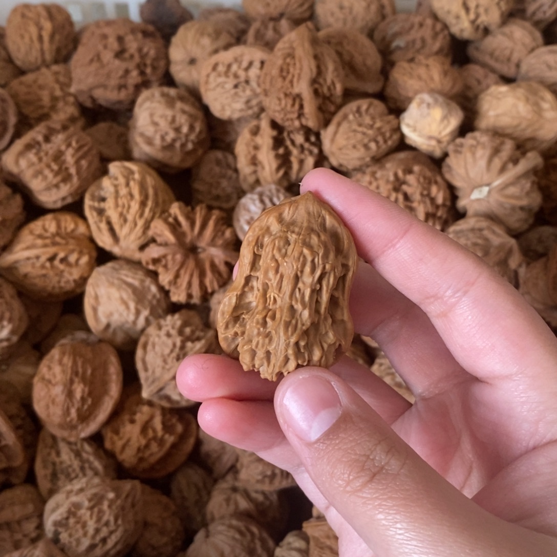 斯***虹吊坠文玩核桃文玩