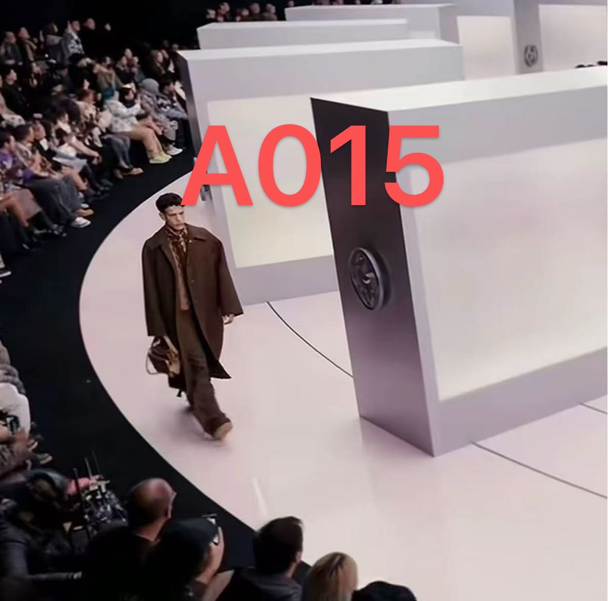  猫【高端定制长袖16】七颜带帽款休闲套头长袖卫衣 正肩 男女同款