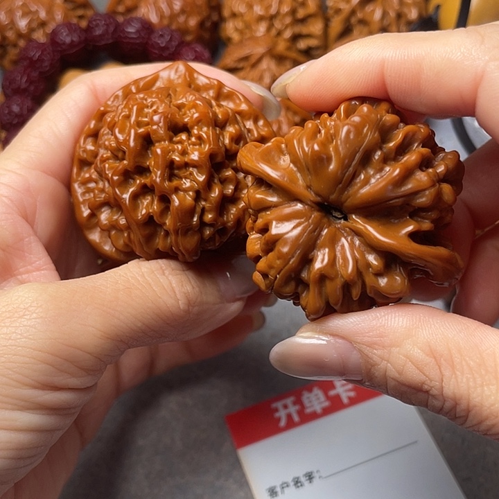 静***深文玩核桃吊坠官帽