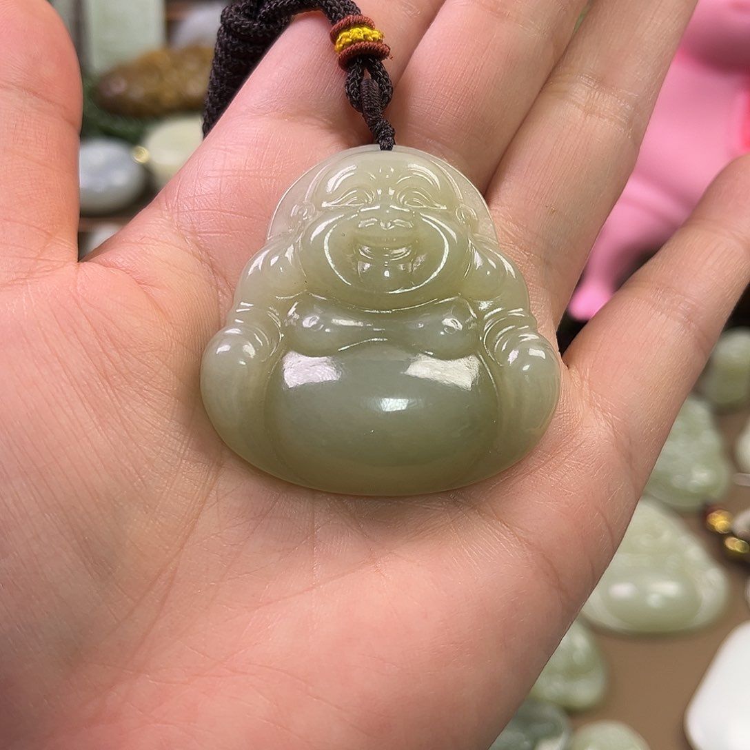 和田玉颈饰未镶嵌爱**柴