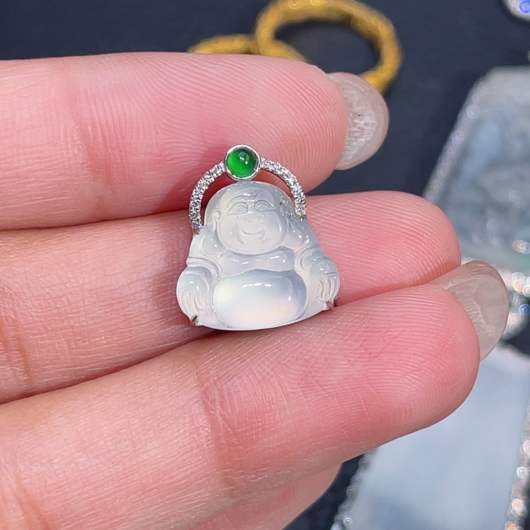 翡翠18K金镶嵌颈饰佛公