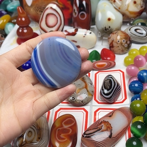 玛瑙/玉髓颈饰未镶嵌