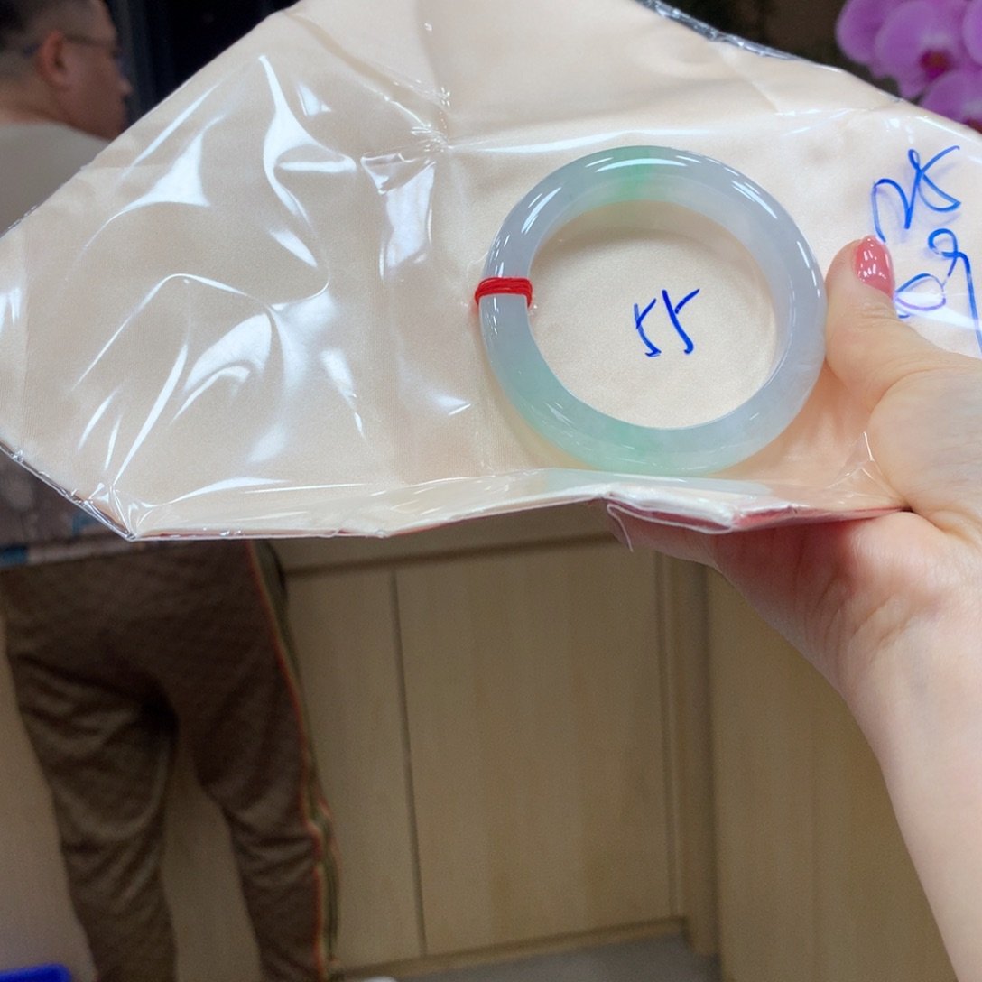 翡翠手镯未镶嵌新**_不退不换